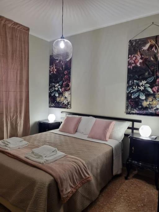 Molo - Residenza Con Accesso Diretto Al Lago لاتيزي المظهر الخارجي الصورة